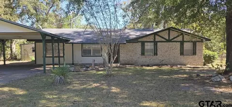 271 Longleaf Cir, Lufkin, TX 75904