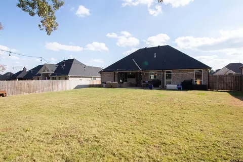 Exterior - 11778 Jayden Ln, Tyler, TX 75703 photo 4 of 7