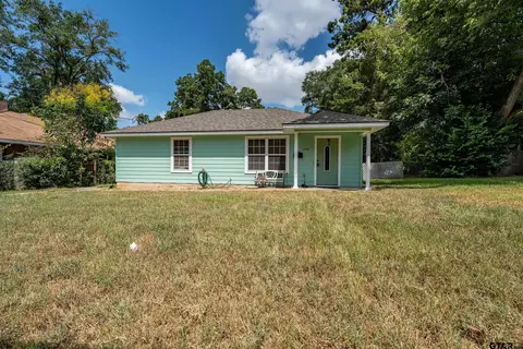 258 W 6th, Rusk, TX 75785