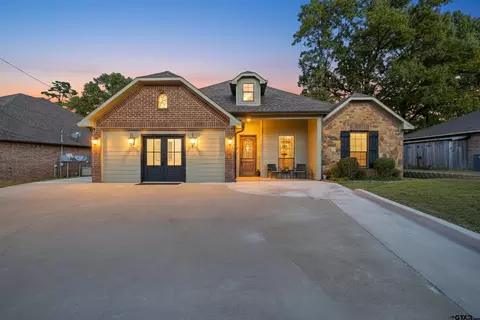 3726 Bill Owens Pwky, Longview, TX 75605