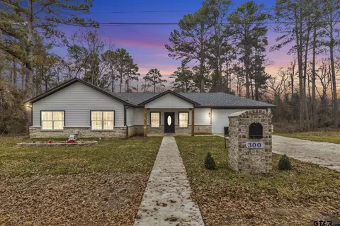 300 Chelsea, Bullard, TX 75757
