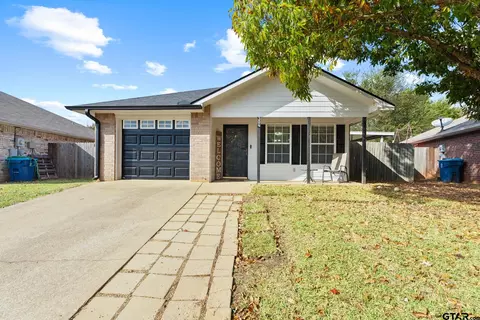 304 Azalea Trl, Whitehouse, TX 75791