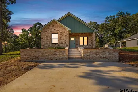 6600 Lionheart Dr, Tyler, TX 75708