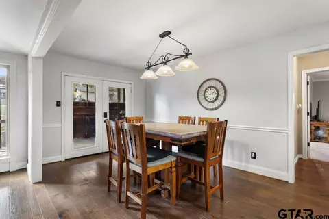 Dining - 412 E Hideaway Ln, Hideaway, TX 75771 photo 2 of 3