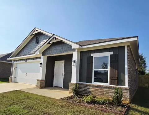 1110 Park Meadows Dr, Whitehouse, TX 75791