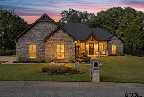 24012 Wildflower Cir, Lindale, TX 75771