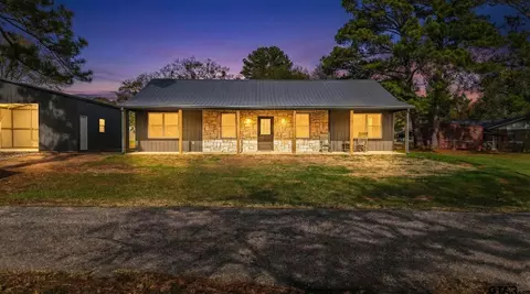 700 An County Rd 308, Frankston, TX 75763