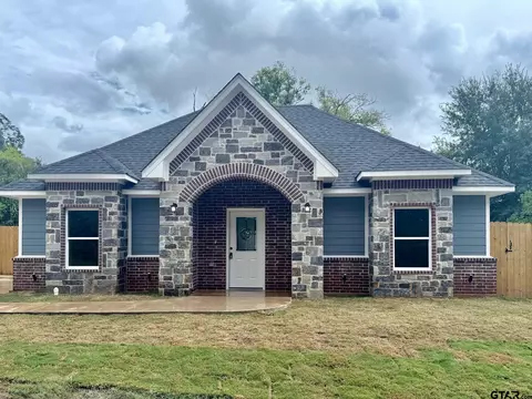 536 Alabama St, Jacksonville, TX 75766