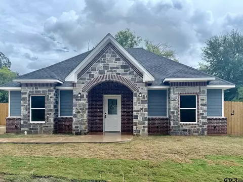 536 Alabama St, Jacksonville, TX 75766