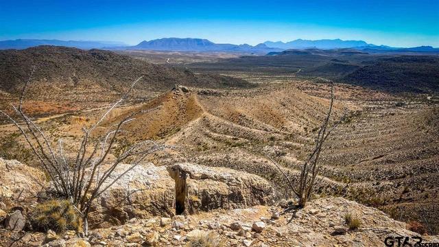 21419 Garnet, Terlingua, TX 79852