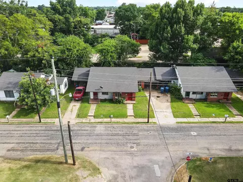 104-110204 E 9th, Mount Pleasant, TX 75455