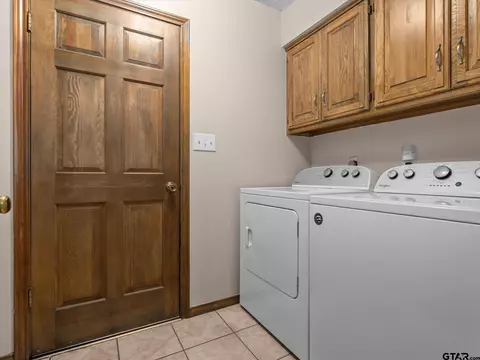 323 Hideaway Ln E, Hideaway, TX 75771 photo 29