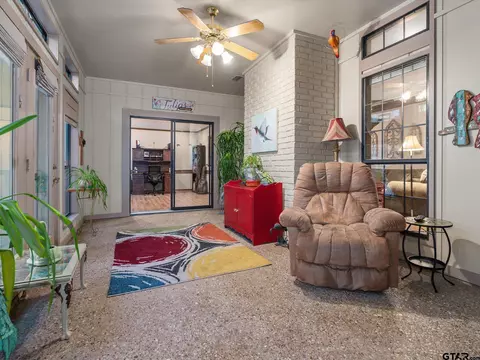 323 Hideaway Ln E, Hideaway, TX 75771 photo 33