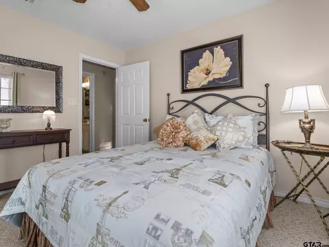 323 Hideaway Ln E, Hideaway, TX 75771 photo 21