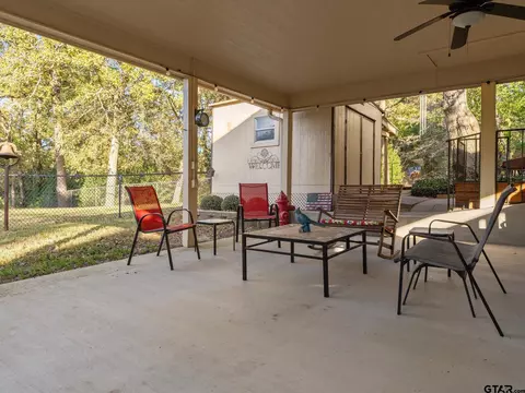 323 Hideaway Ln E, Hideaway, TX 75771 photo 34