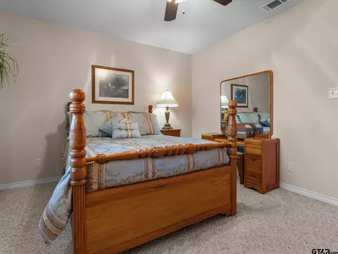 323 Hideaway Ln E, Hideaway, TX 75771 photo 18