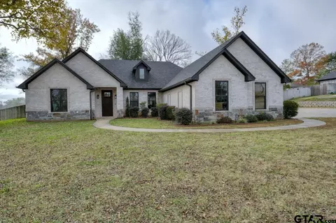 12109 Oak Grv, Lindale, TX 75771