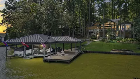 73 Panther Creek Cir, Mount Vernon, TX 75457