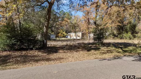 704 Caroline Bnd, Bullard, TX 75757