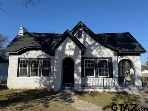 1512 E Houston St, Tyler, TX 75702