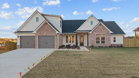 16425 Clearview Dr, Lindale, TX 75771