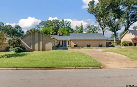 4709 Chad Dr, Tyler, TX 75703