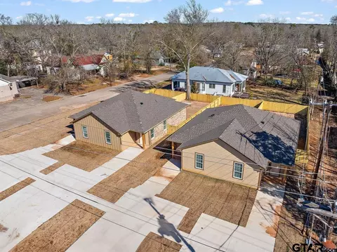 506 508 Neches St, Jacksonville, TX 75766
