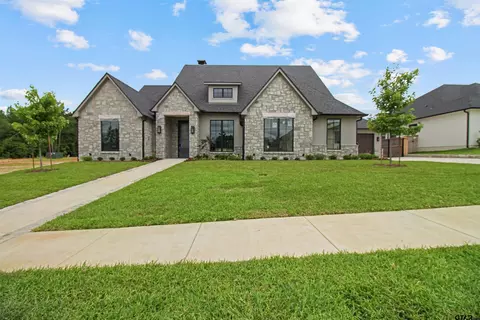 3312 Forest Ct, Tyler, TX 75703