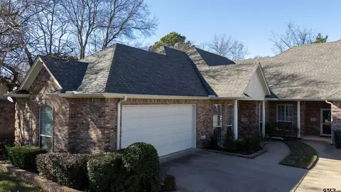 2435 Homestead Ln, Tyler, TX 75701