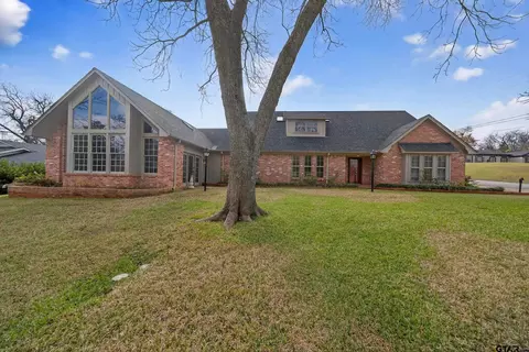 1101 Canada St, Jacksonville, TX 75766