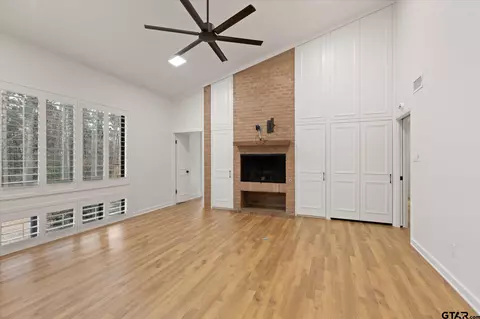 Living - 6376 Tryon Rd, Longview, TX 75605 photo 8 of 9