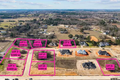 17027 Woodcrest Cir, Lindale, TX 75771