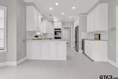Kitchen - 241 Hideaway Ln E, Hideaway, TX 75771 photo 2 of 3