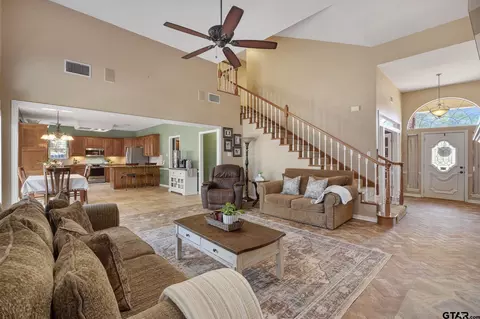 18344 Springmill Ct, Flint, TX 75762 photo 11
