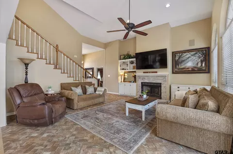 18344 Springmill Ct, Flint, TX 75762 photo 12