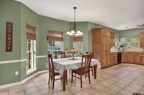 18344 Springmill Ct, Flint, TX 75762 photo 14