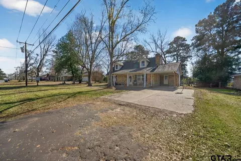 3593 Walnut Hill Dr, Flint, TX 75762