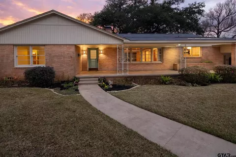 2745 Curtis, Tyler, TX 75701