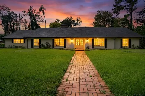 2917 Sunnybrook Dr, Tyler, TX 75701