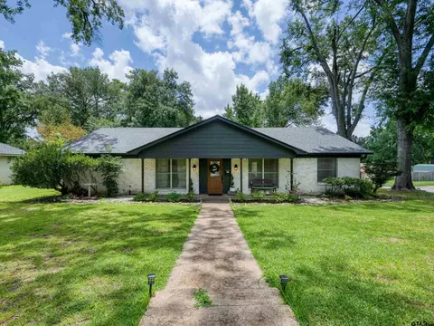 1101 Clyde Dr, Tyler, TX 75701