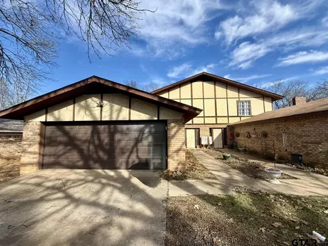 4614 Edinburgh, Tyler, TX 75703