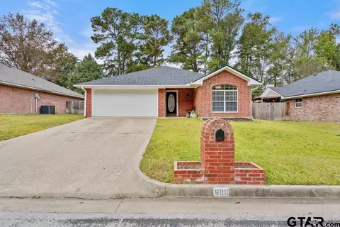 600 Frederick Cir, Flint, TX 75762