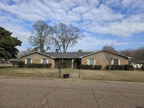 109 Randal, Pittsburg, TX 75686
