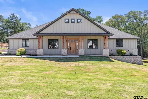 14533 Woodland Creek Dr, Tyler, TX 75706
