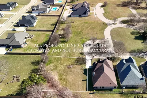 110 Elm Tree Cir, Bullard, TX 75757