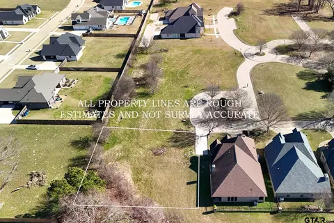 110 Elm Tree Cir, Bullard, TX 75757