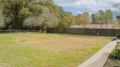 271 Lawrence Rd, Longview, TX 75605 photo 11