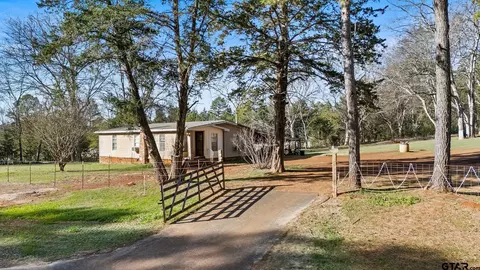 4256 E Us Hwy 84, Mount Enterprise, TX 75681