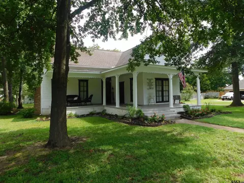 602 E North St, Lindale, TX 75771
