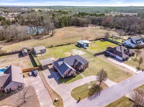 14990 Boaz Ln, Lindale, TX 75771